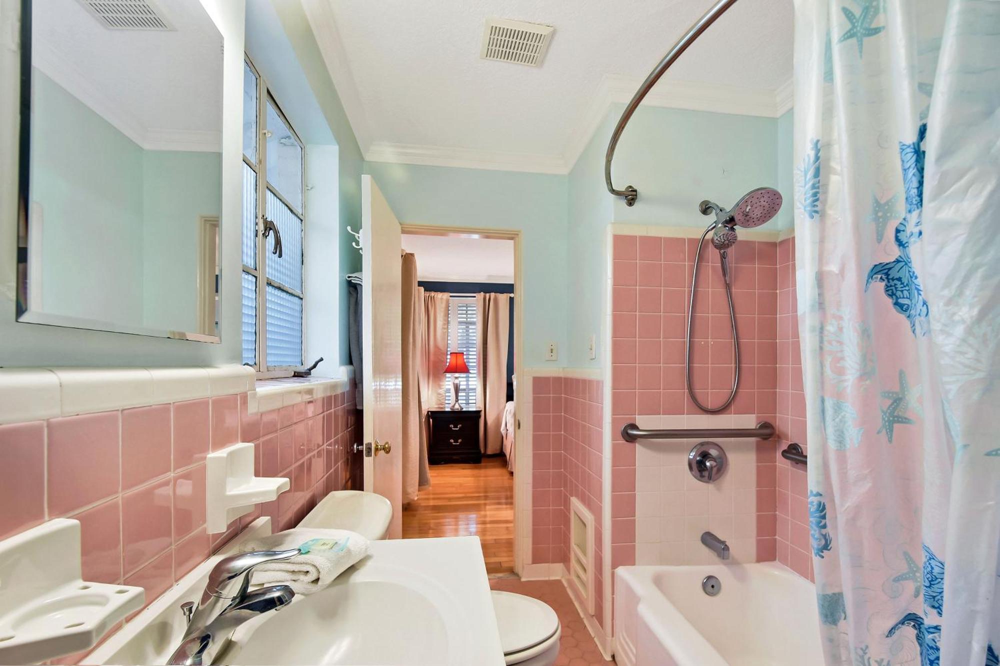 The Pink House Villa St. Simons Island Exterior photo