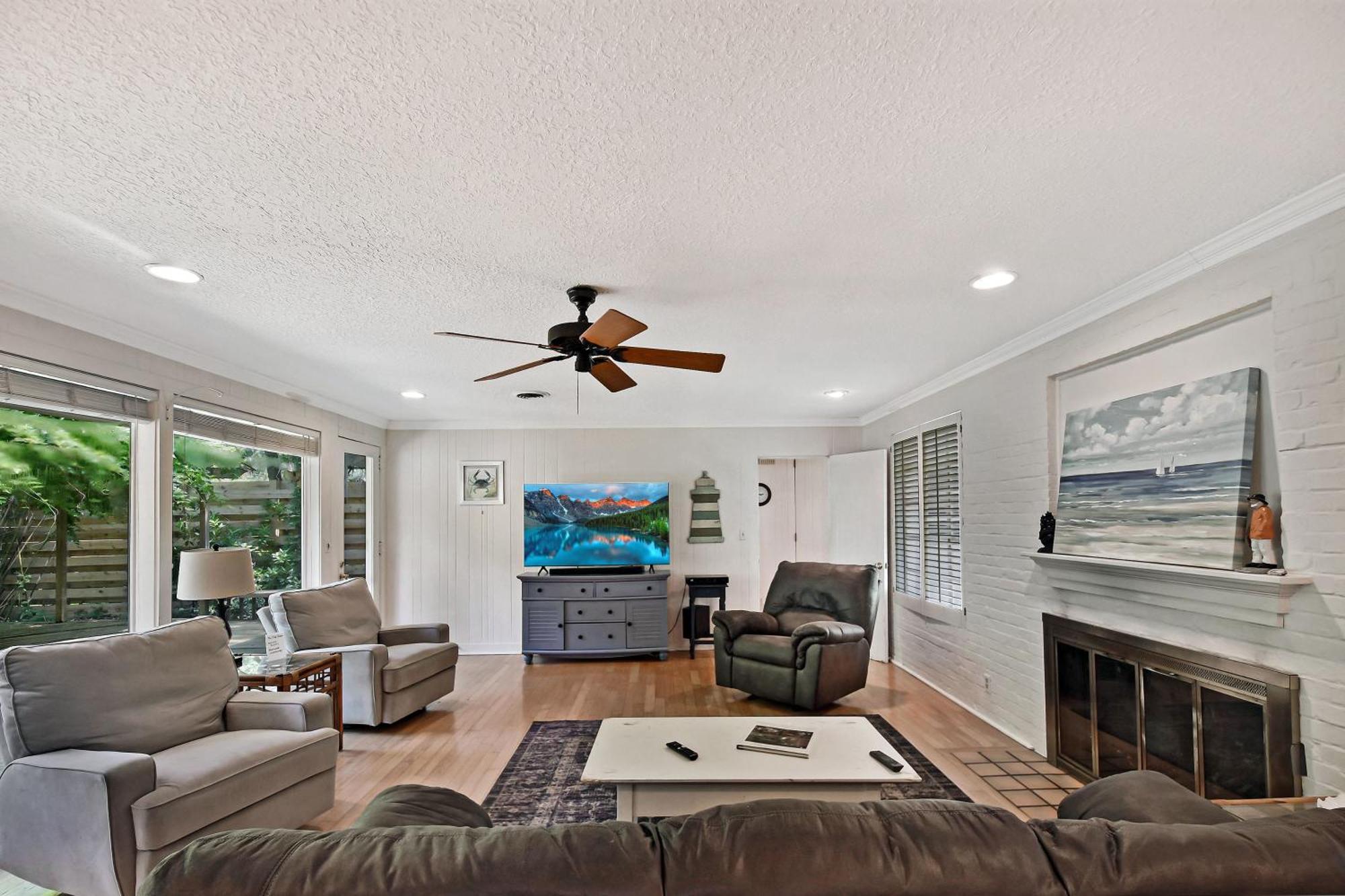 The Pink House Villa St. Simons Island Exterior photo
